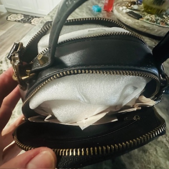 BRAND NEW Unique Crossbody Women's Shoulder Bag Leather Message Clock Black! - Picture 8 of 11